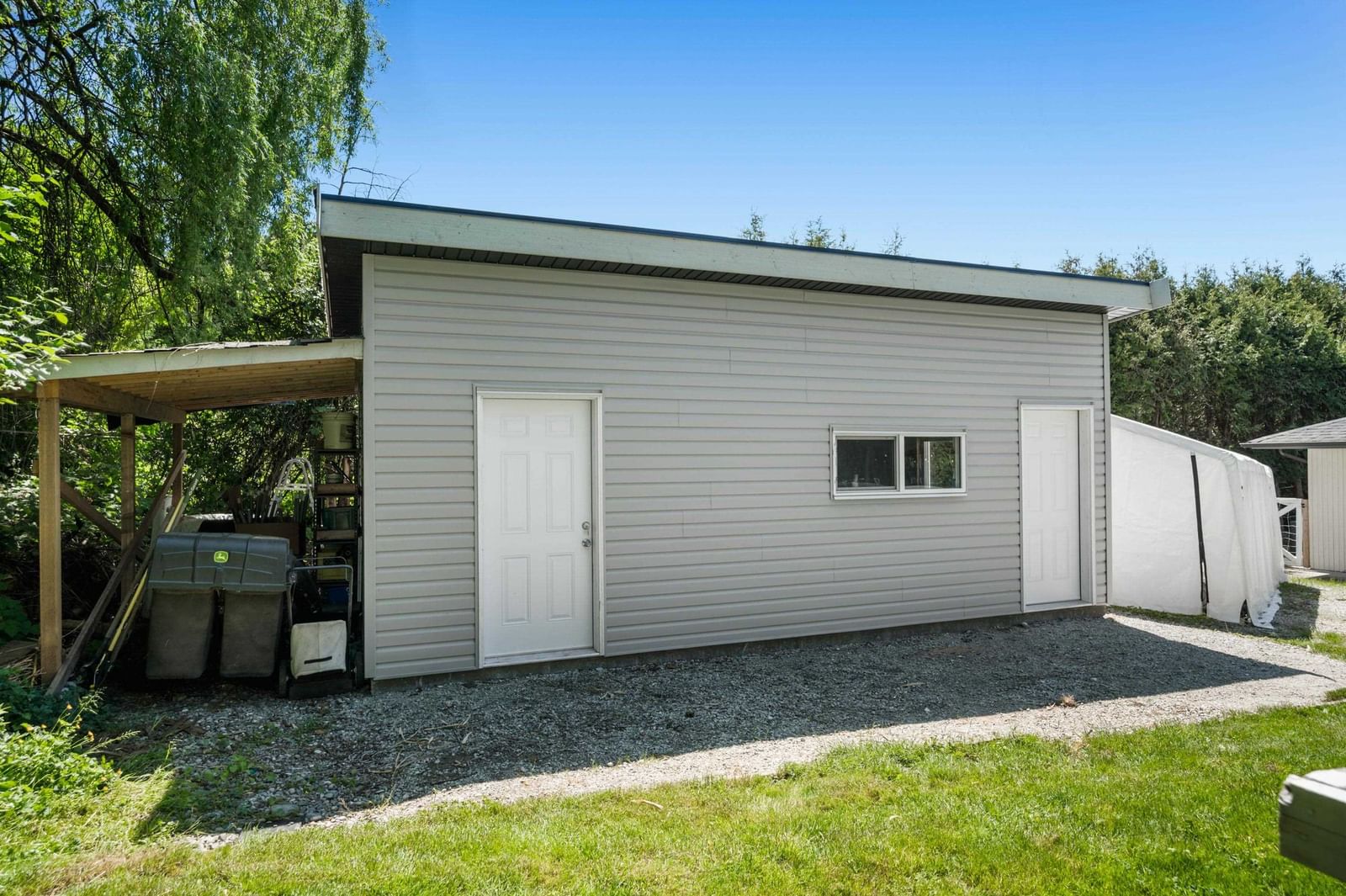 Listing Image 33
