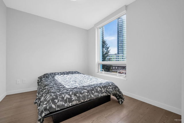 502 - 8238 Lord Street