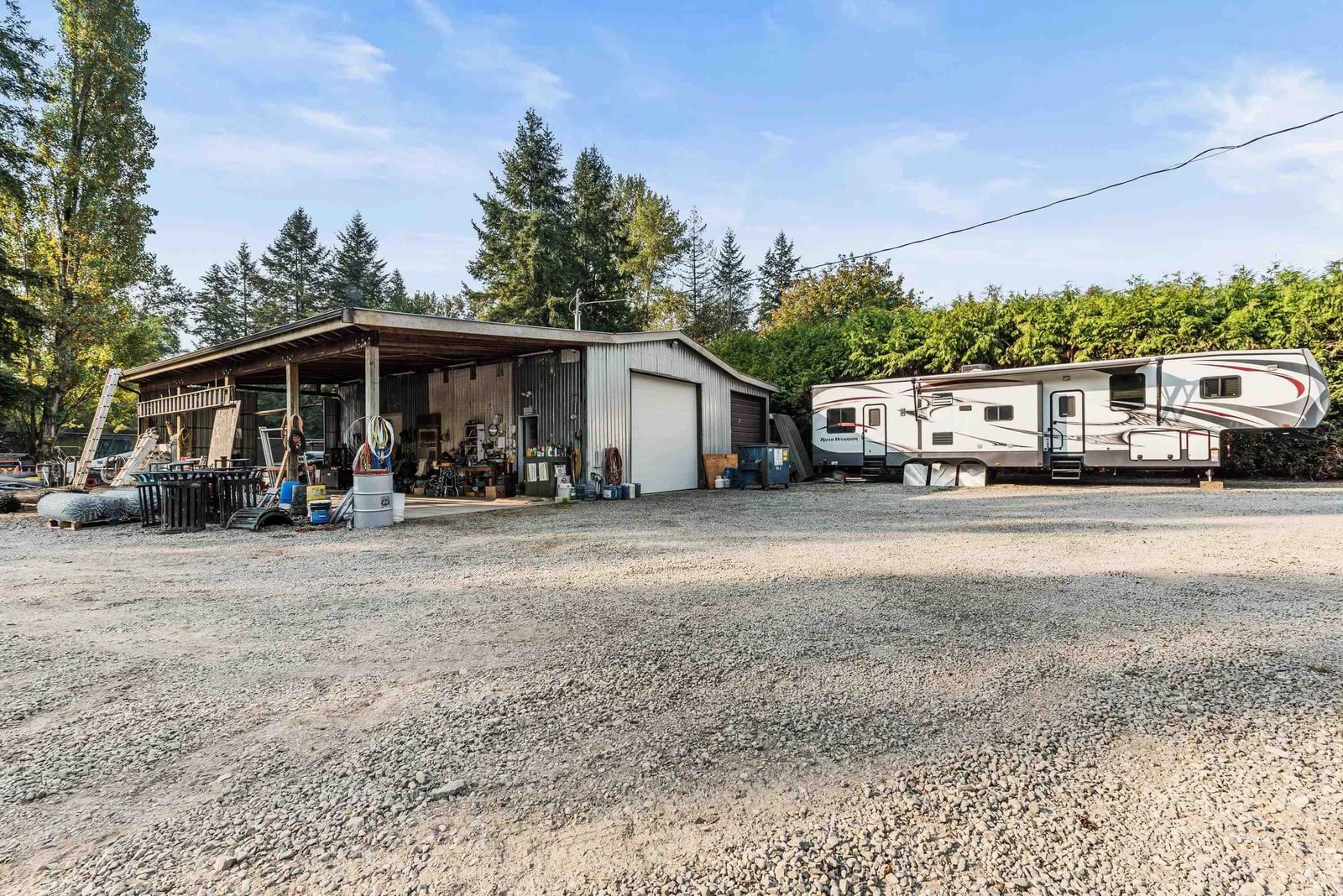 Listing Image 9