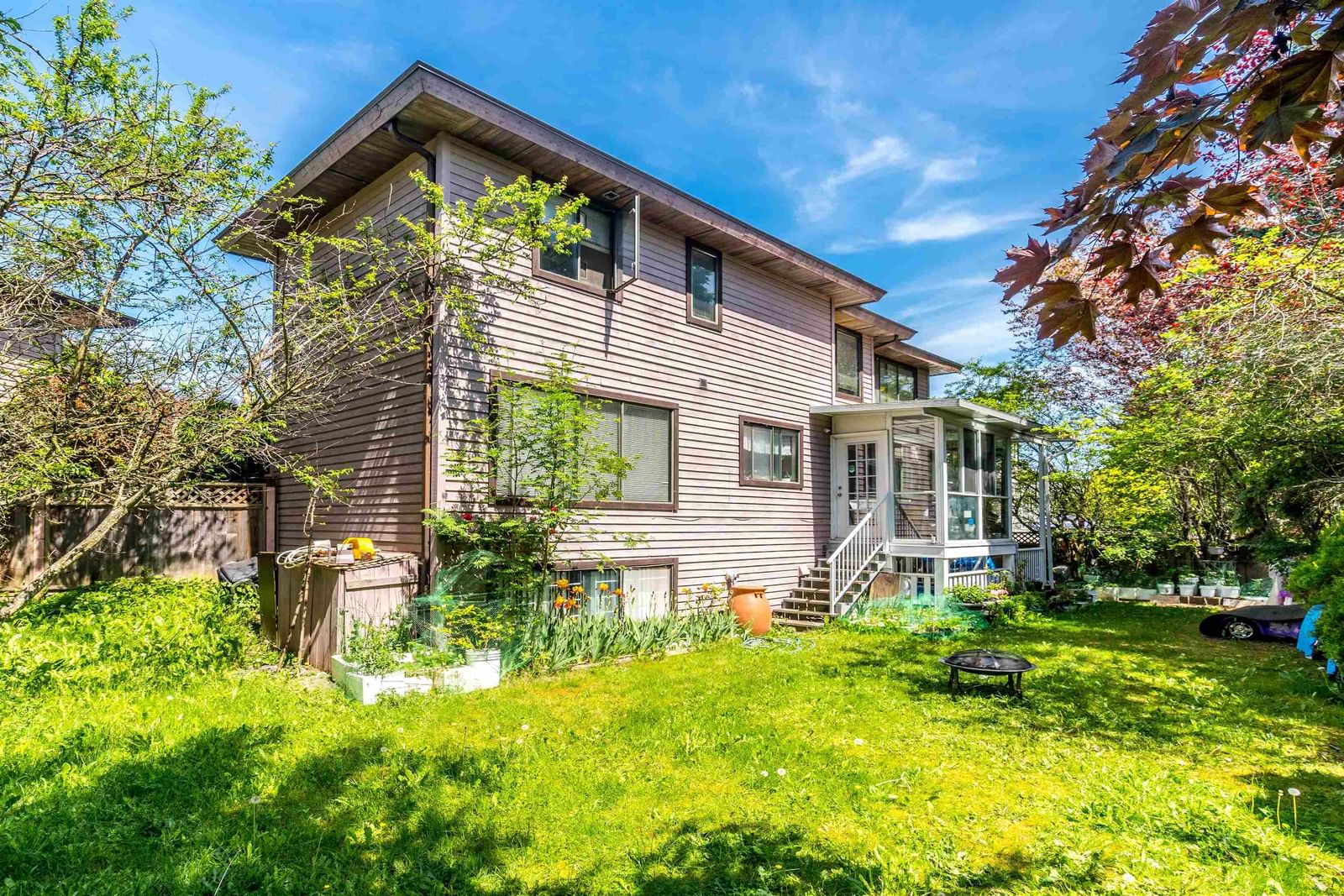 Listing Image 14