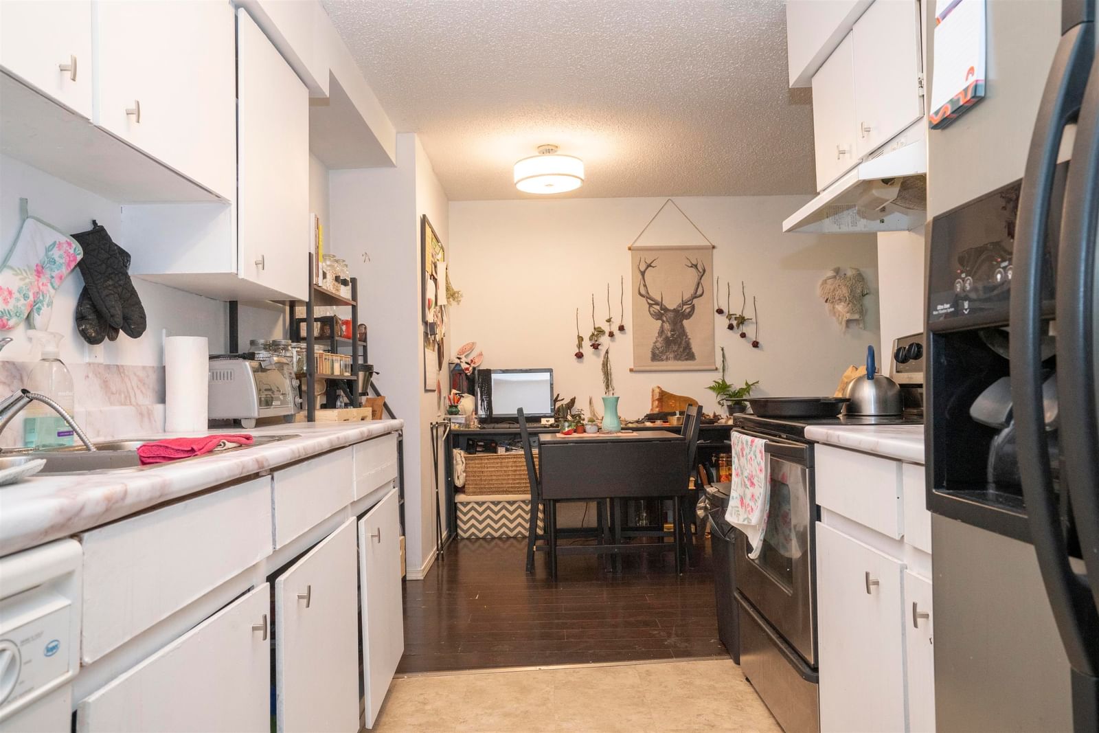 Listing Image 14