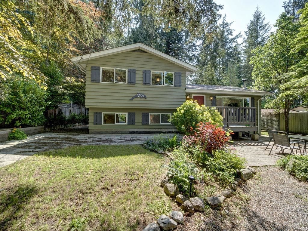Listing Image 4