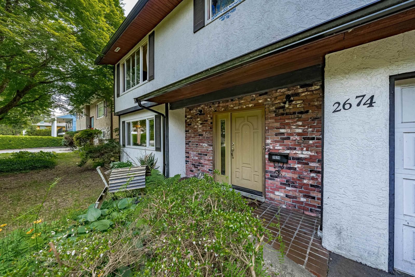Listing Image 5