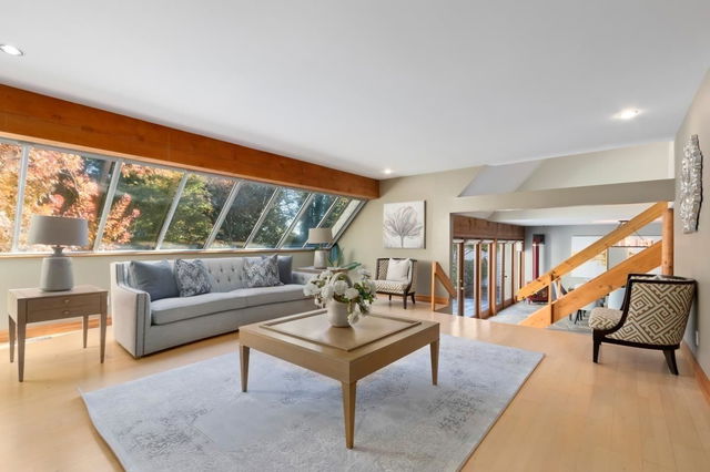 2843 Marine Drive