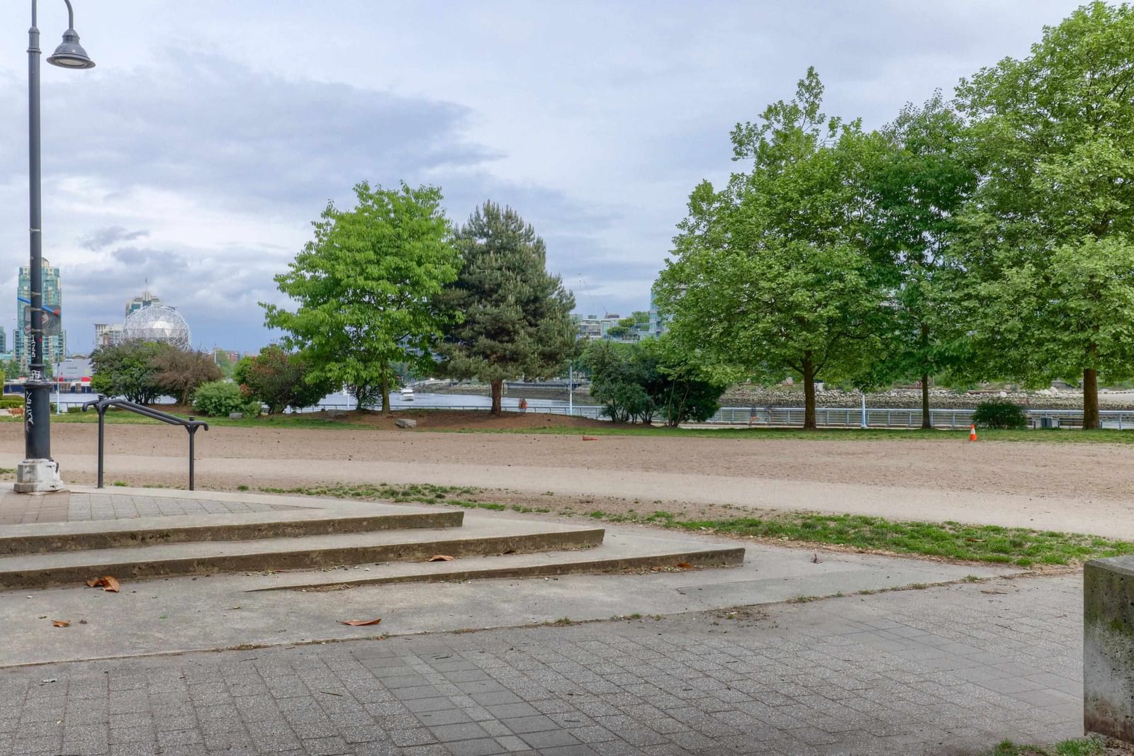 Listing Image 18