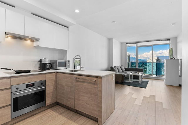 3308 - 13615 Fraser Highway