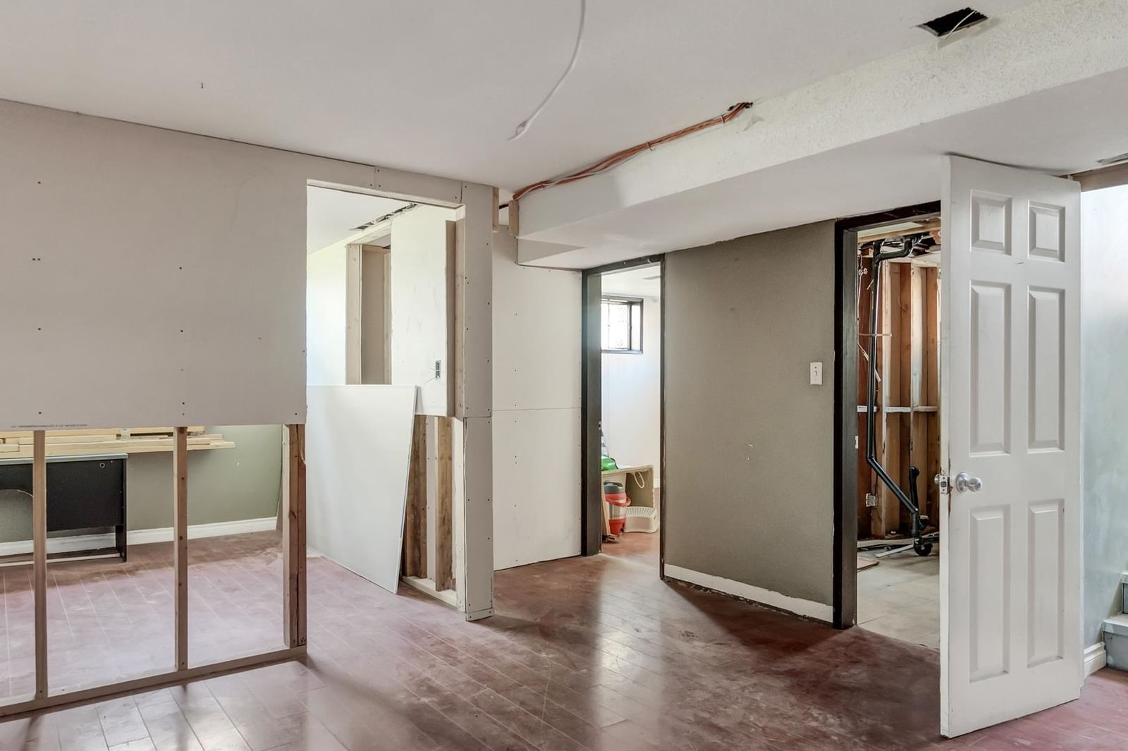 Listing Image 20