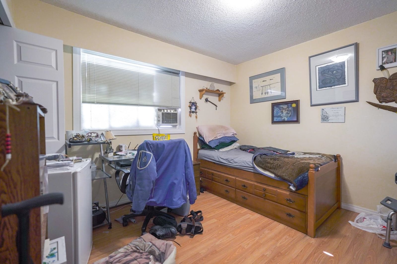 Listing Image 17