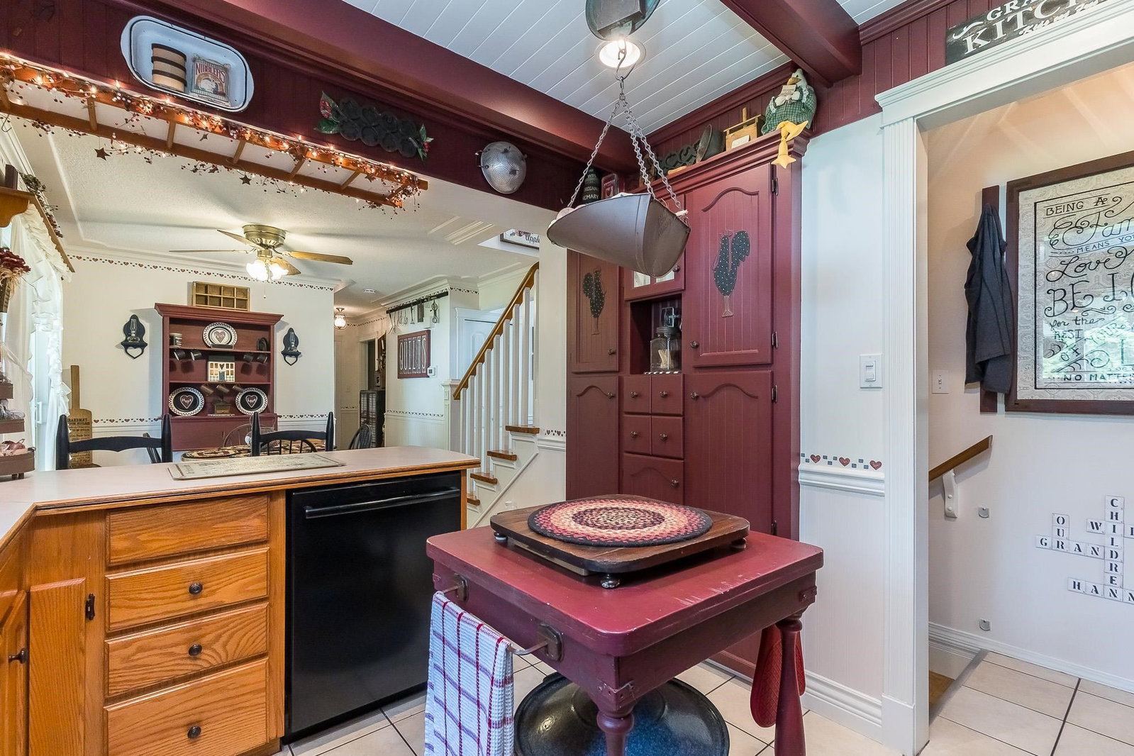 Listing Image 11