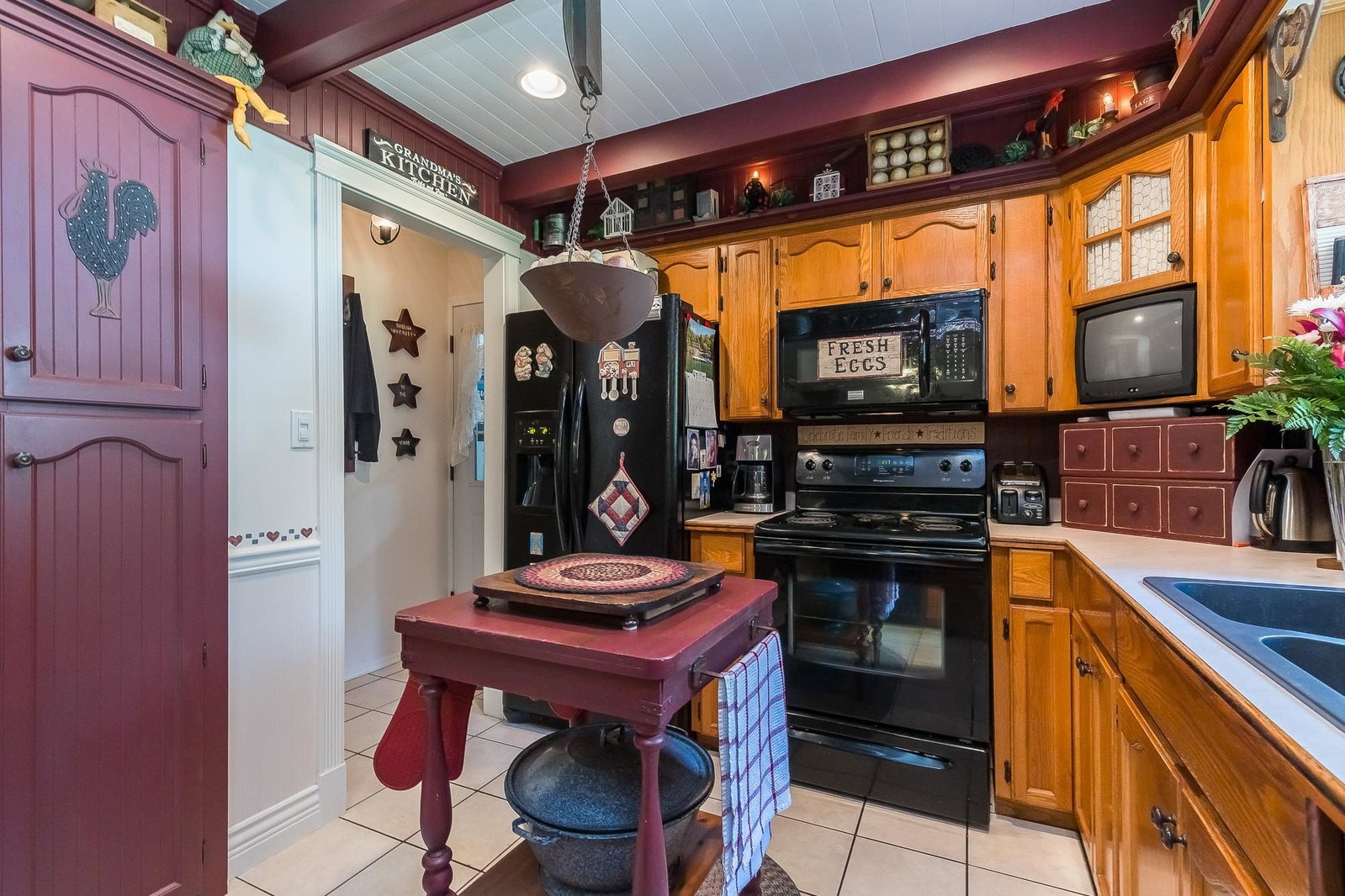 Listing Image 12