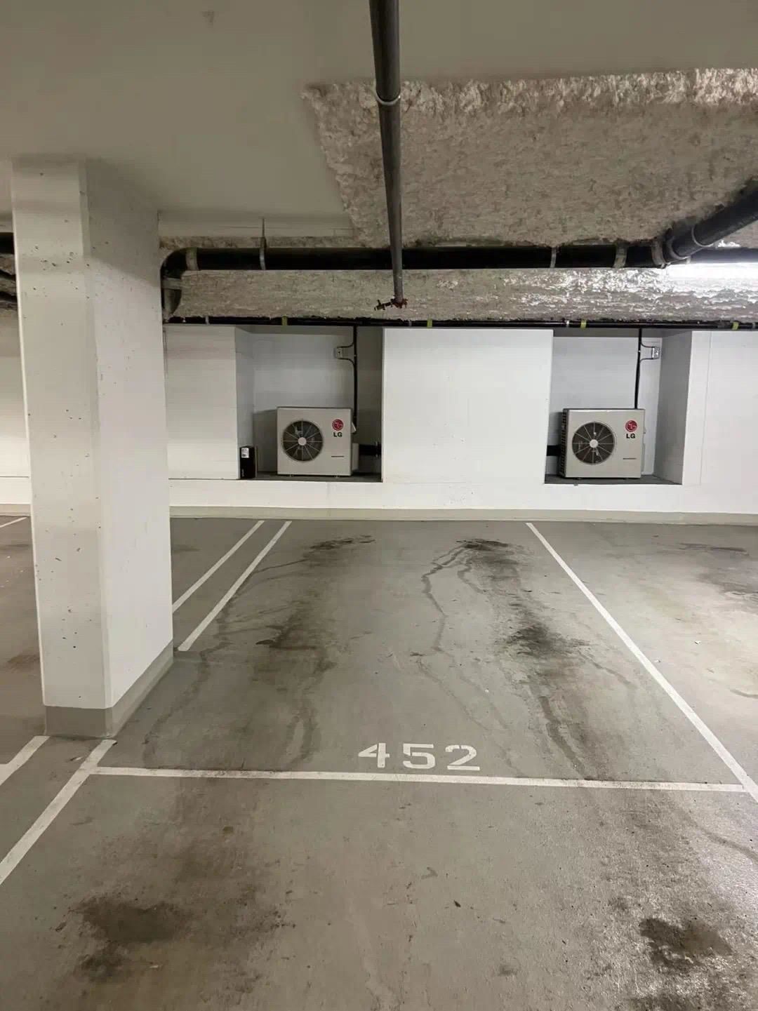 Listing Image 12