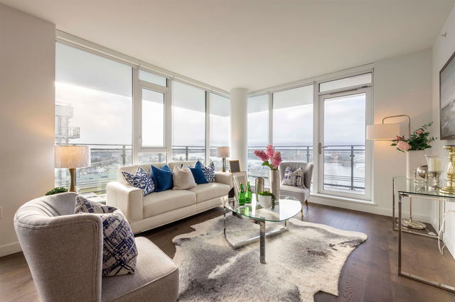 1305 - 3280 Corvette Way