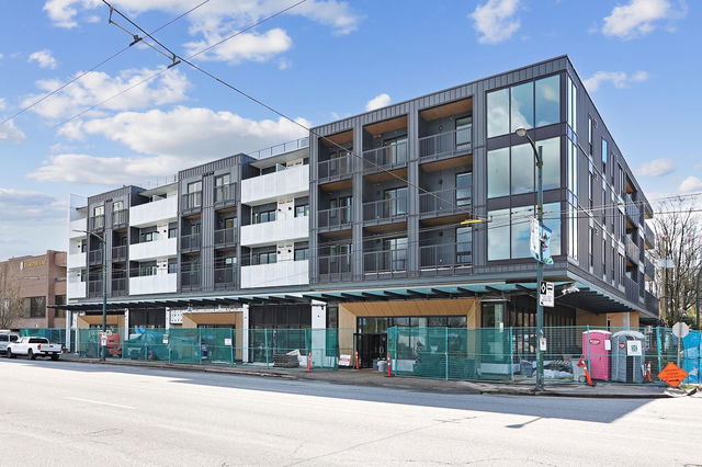 213 - 2520 Guelph Street