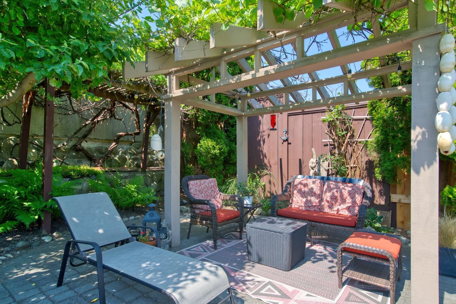 Listing Image 9