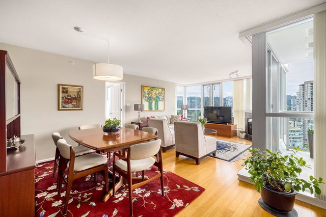 1703 - 235 Guildford Way