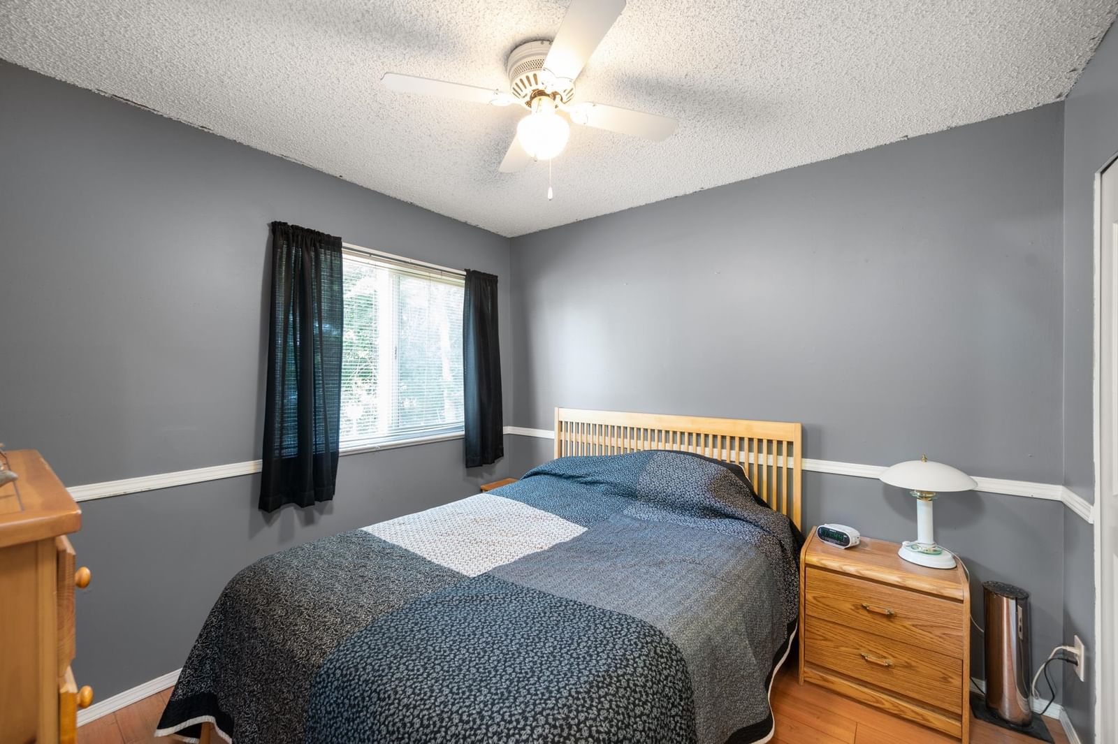 Listing Image 24