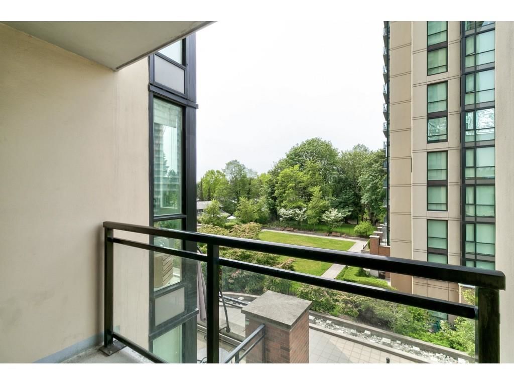 Listing Image 18