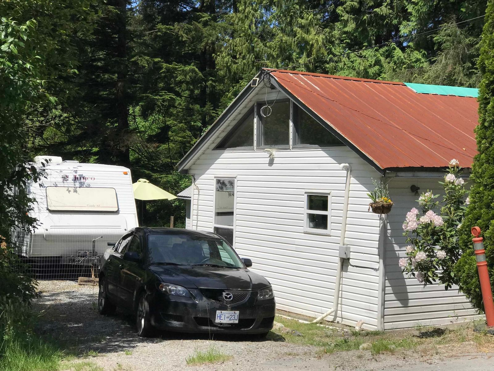 Listing Image 3
