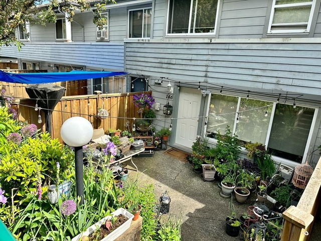 146 Shoreline Circle