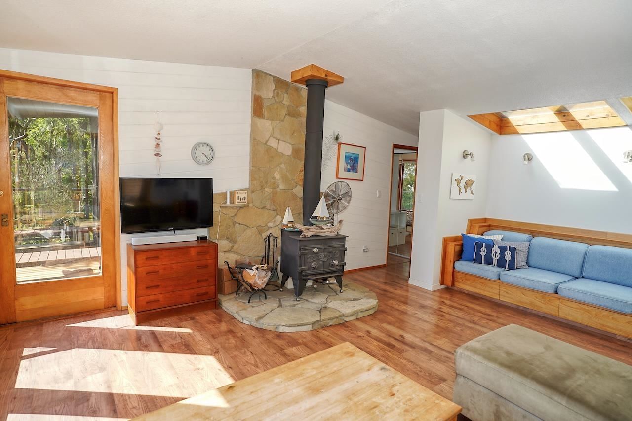 Listing Image 17