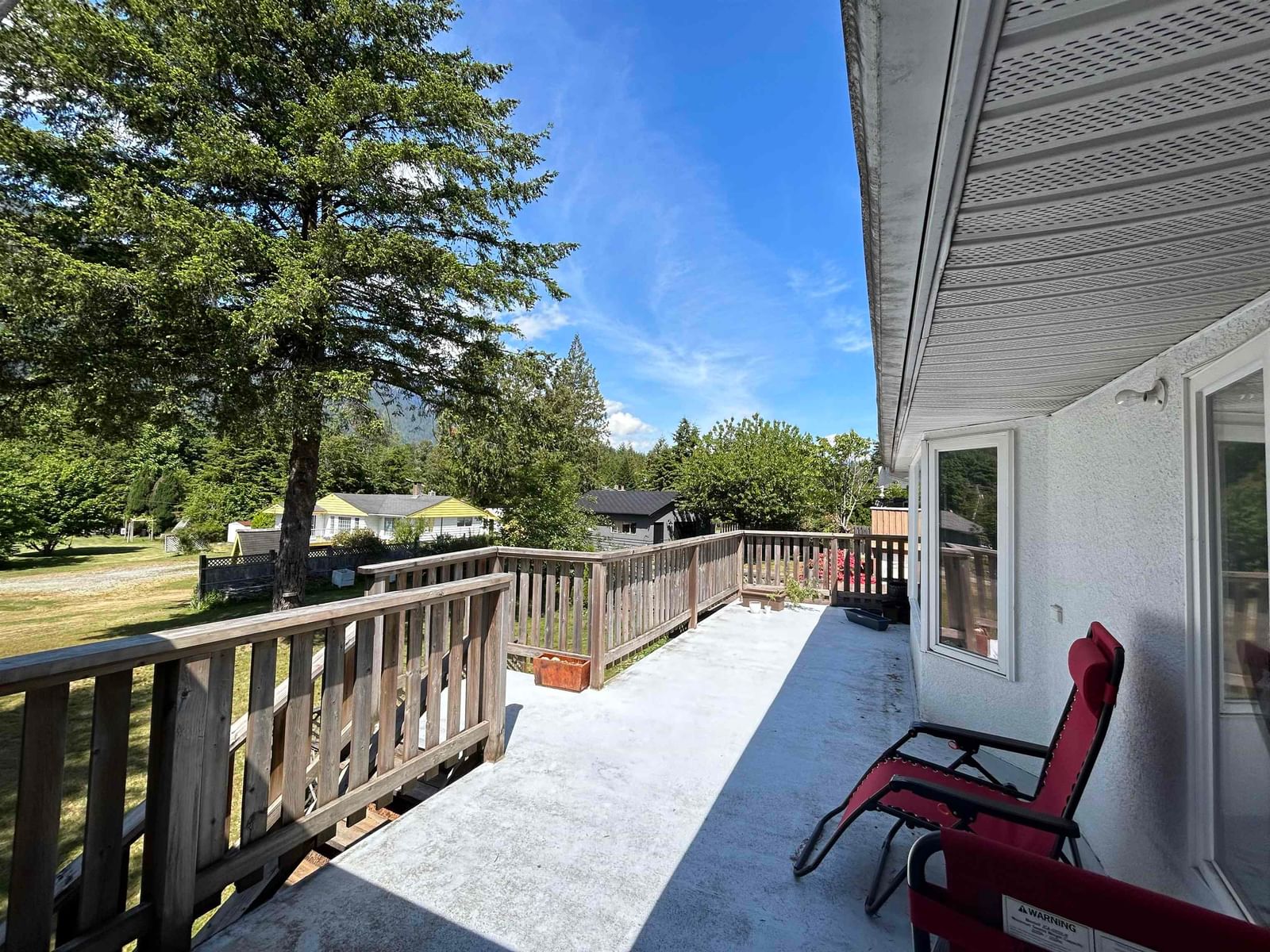Listing Image 12