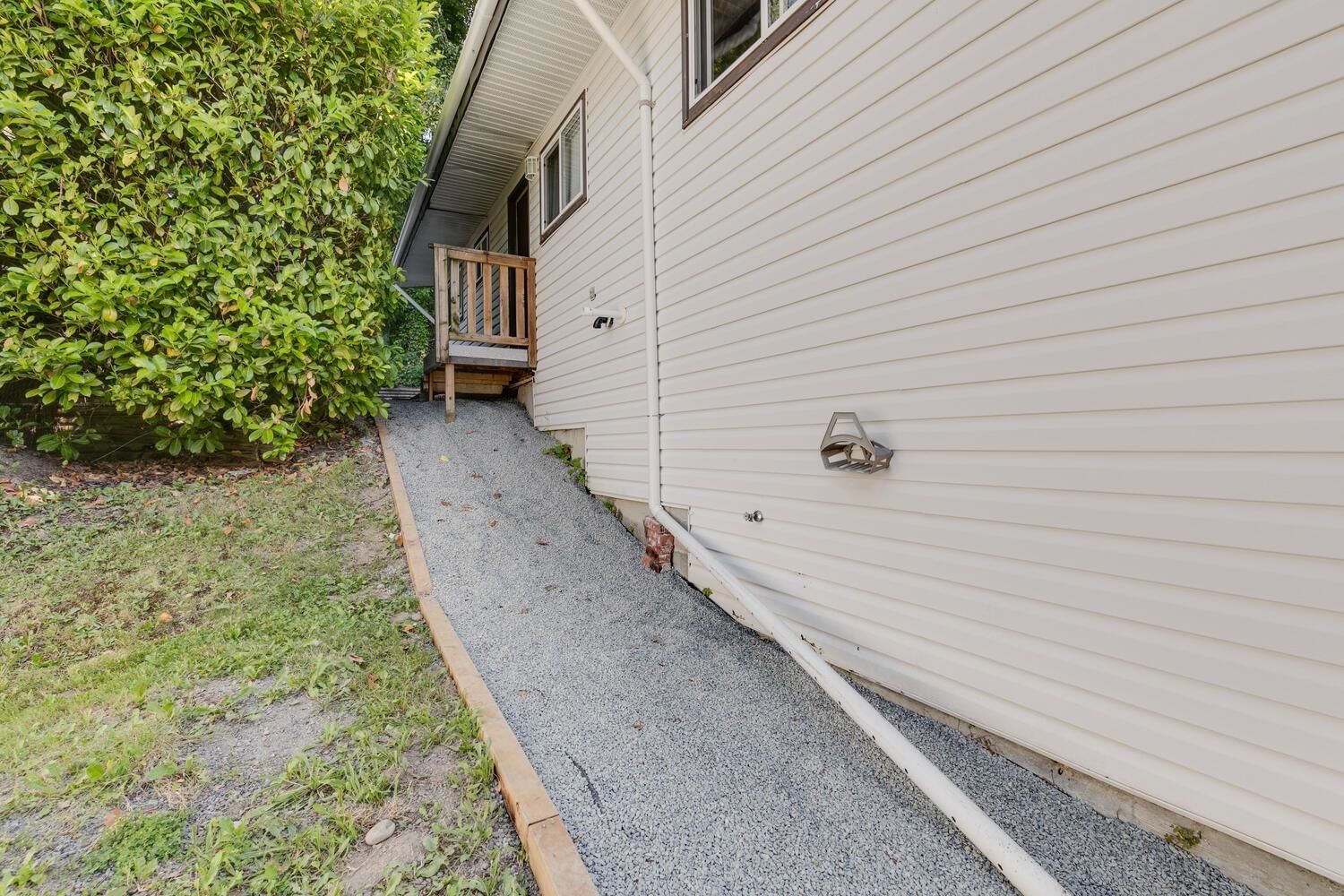 Listing Image 26