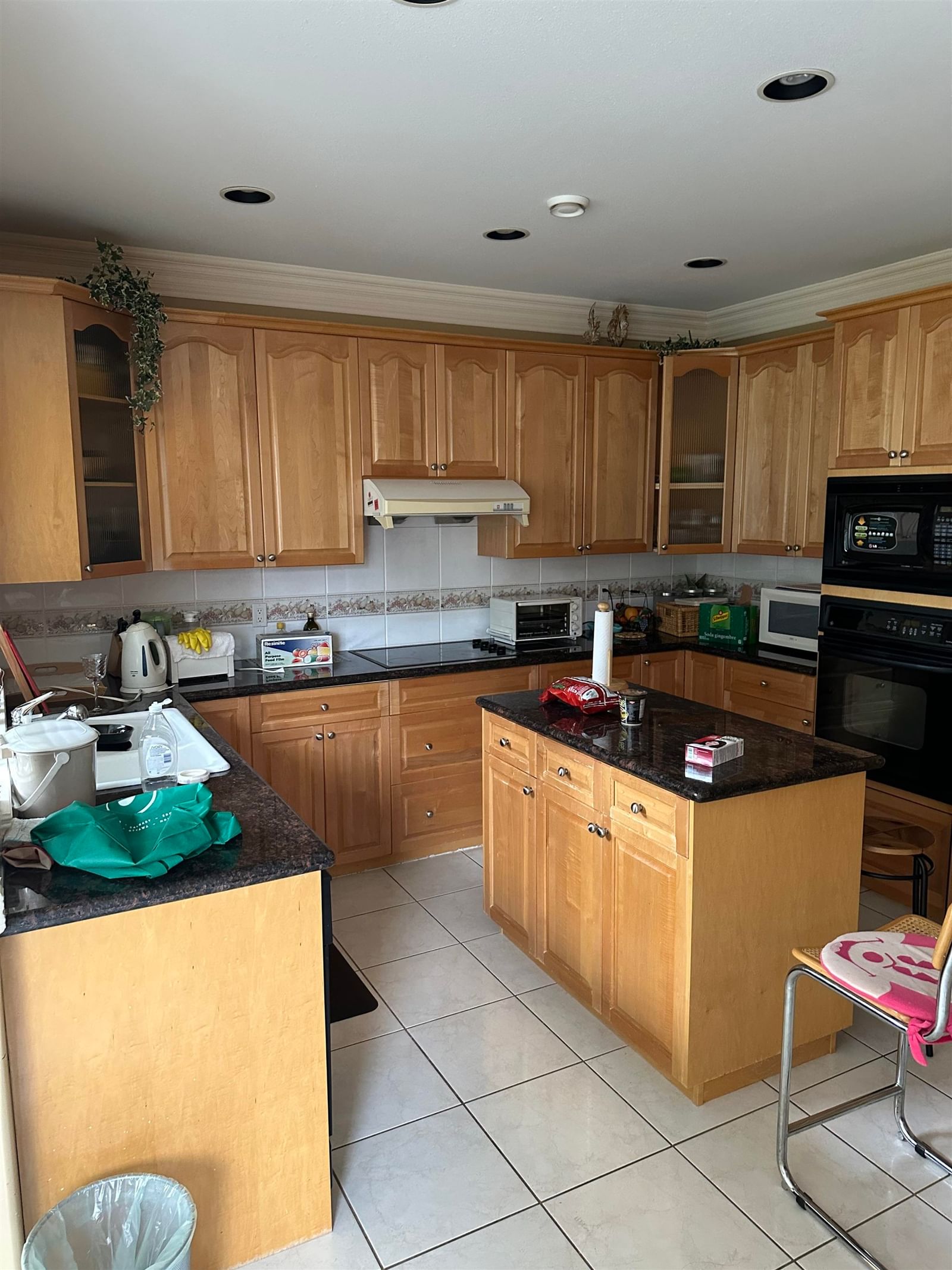 Listing Image 10