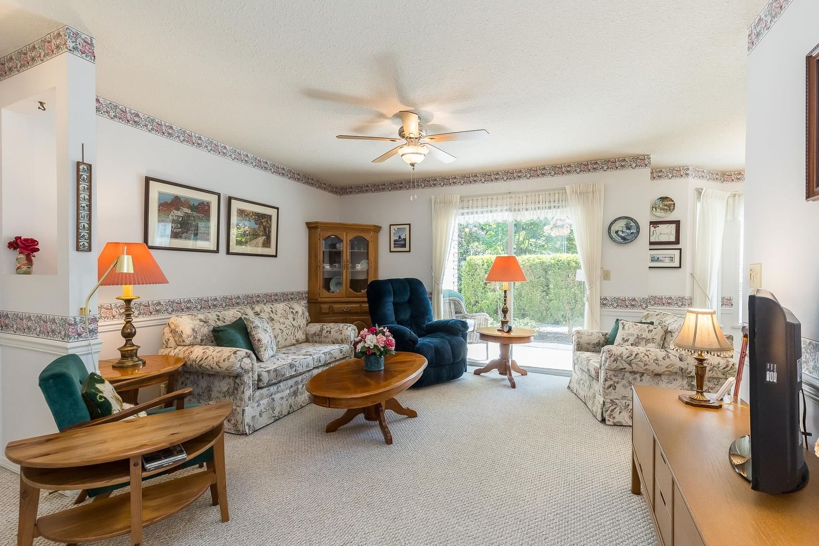 Listing Image 13