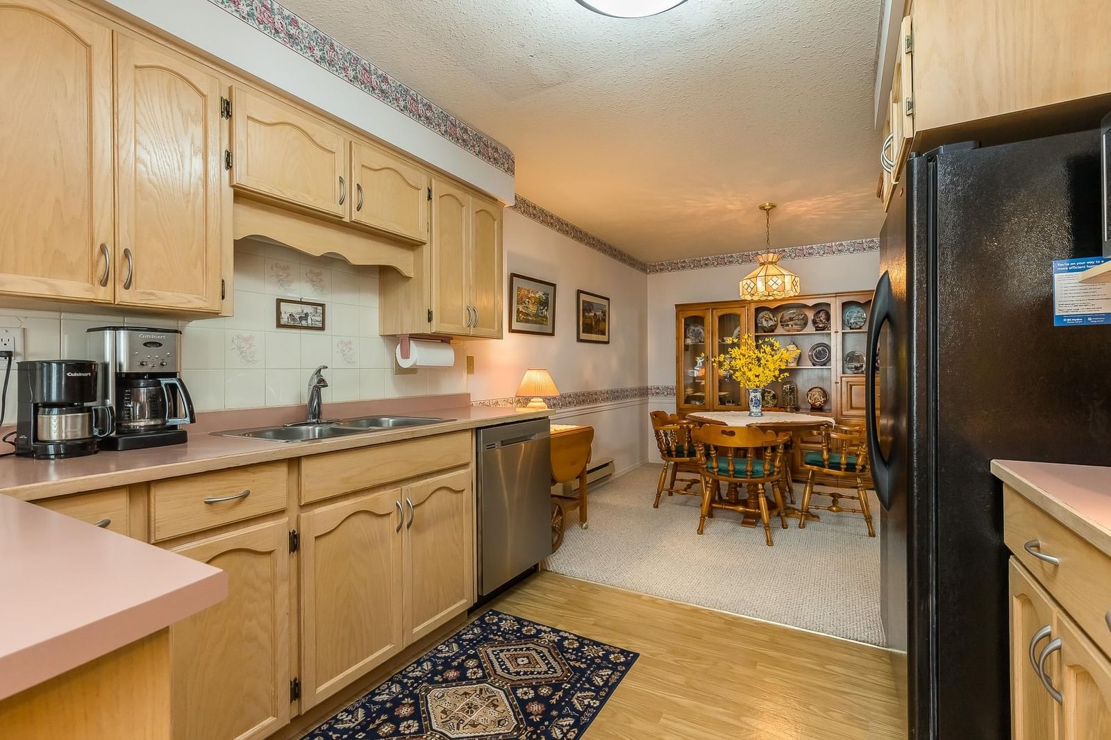 Listing Image 8