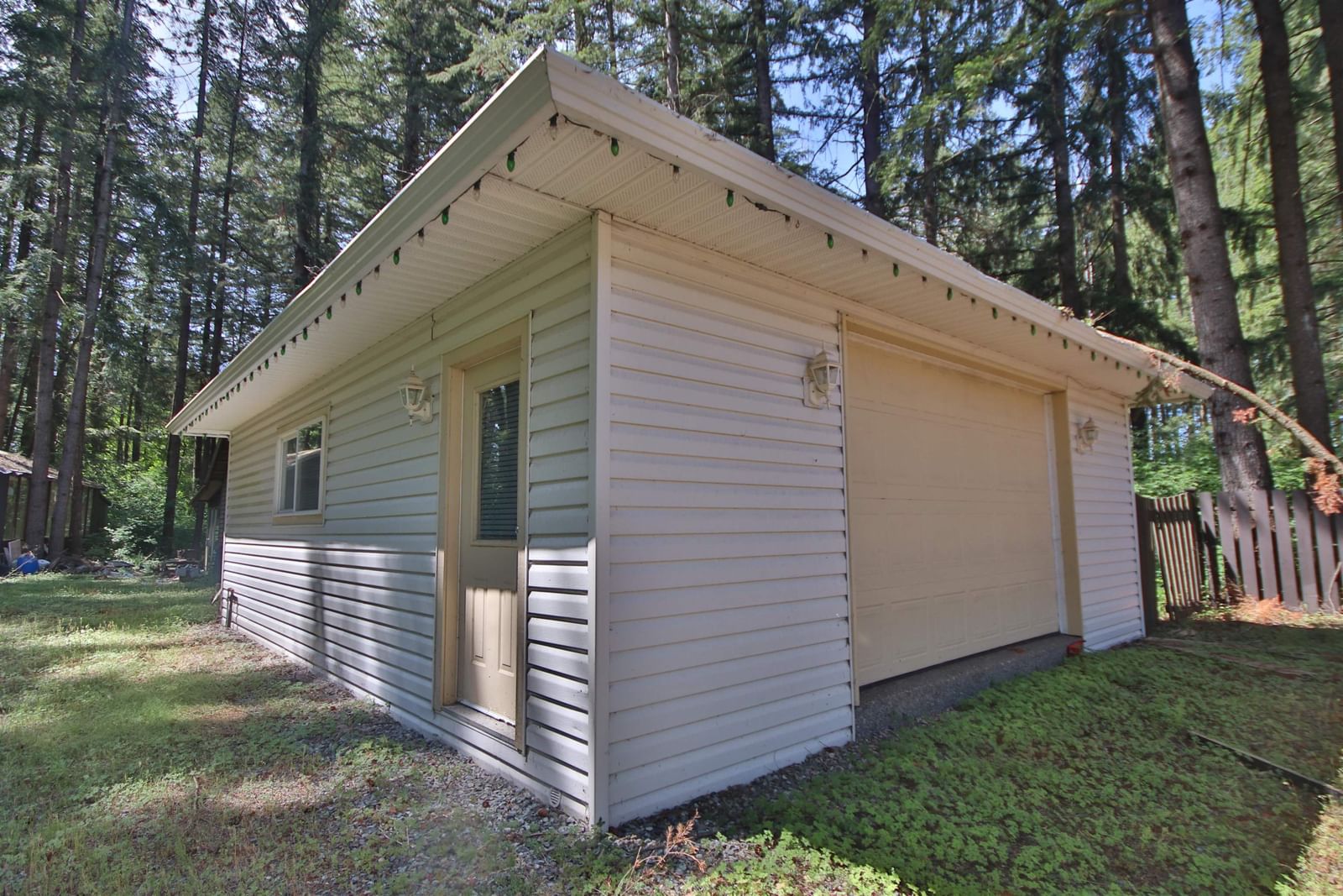 Listing Image 25