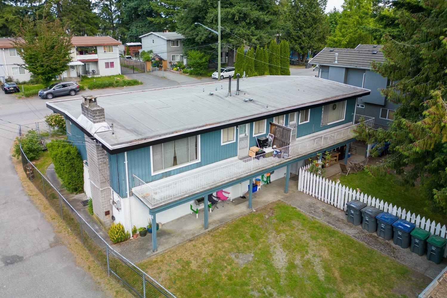 Listing Image 3