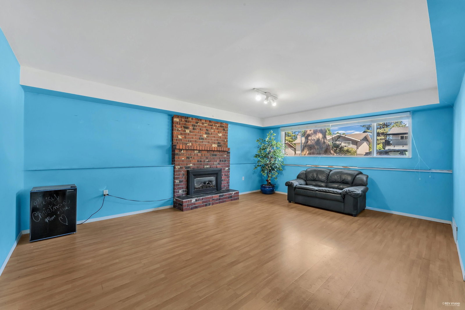 Listing Image 31