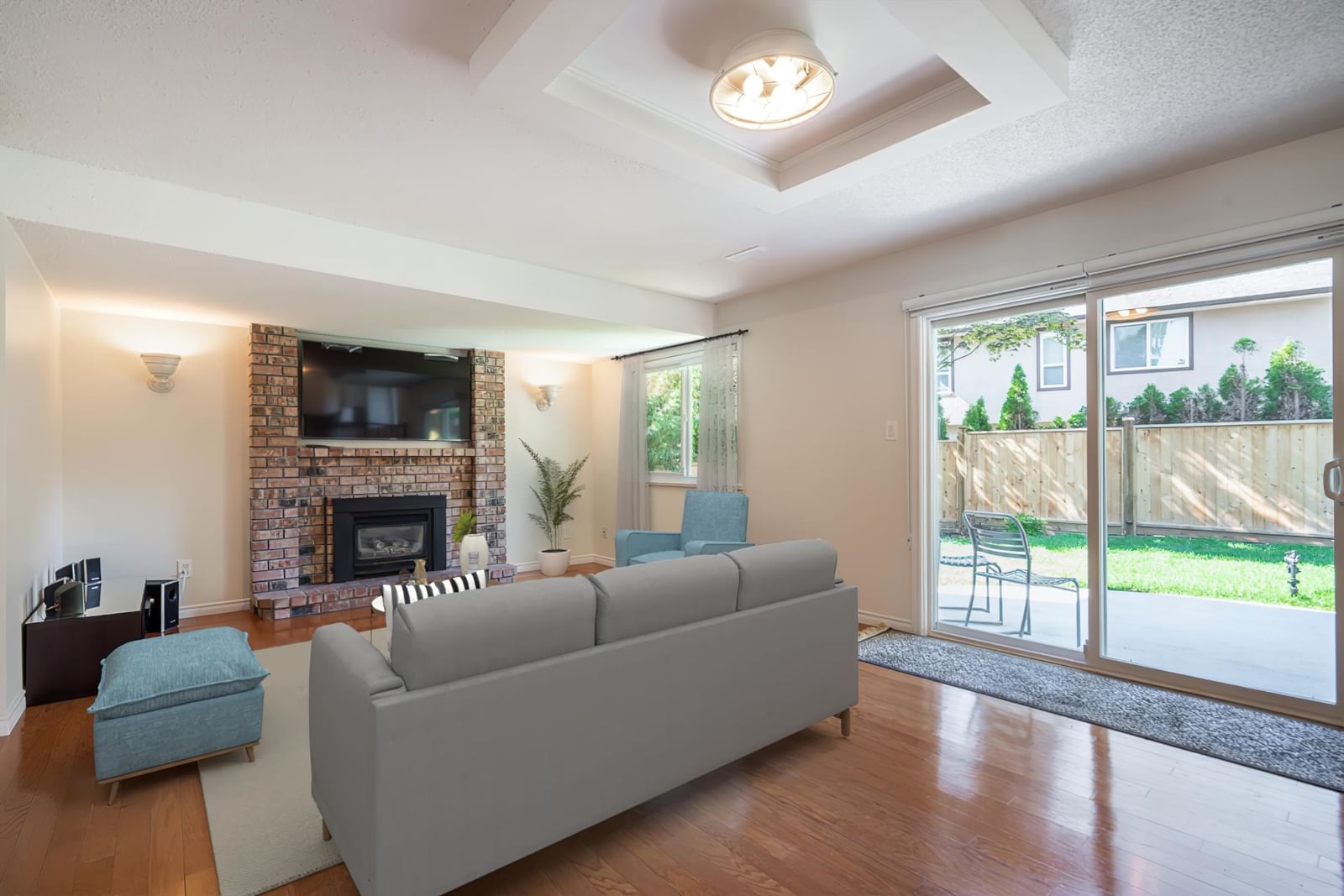 Listing Image 13