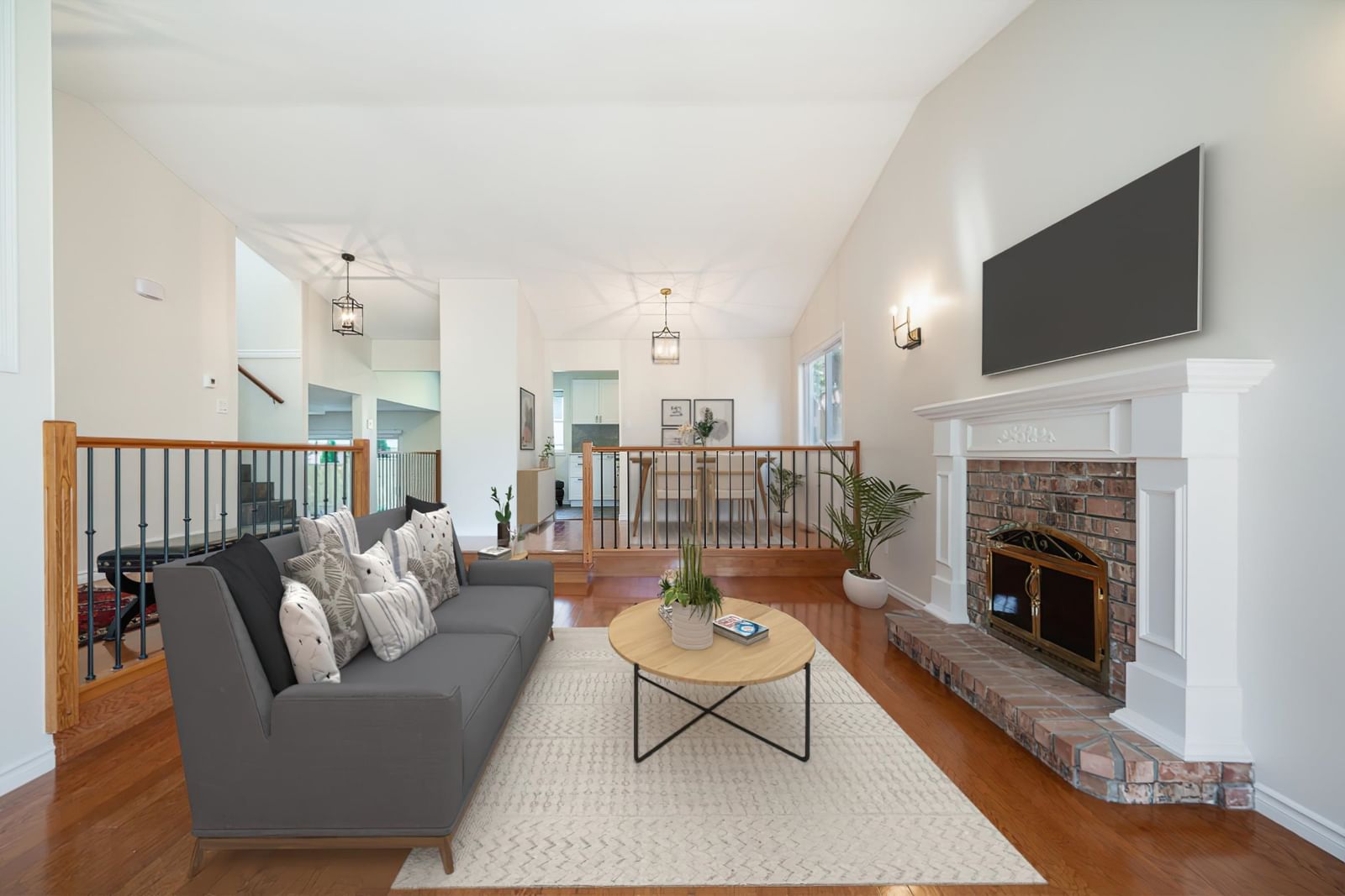 Listing Image 6