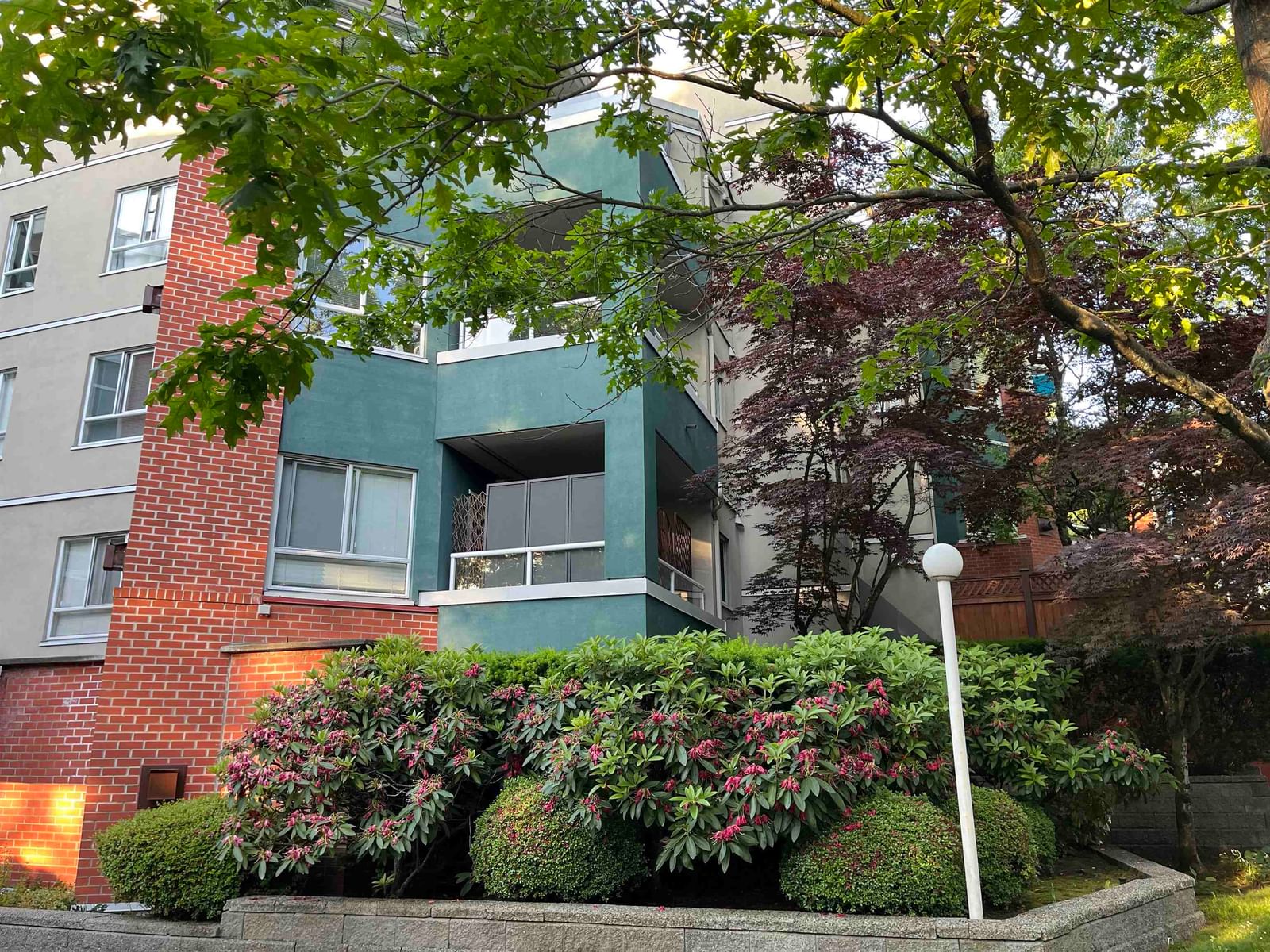 Listing Image 18
