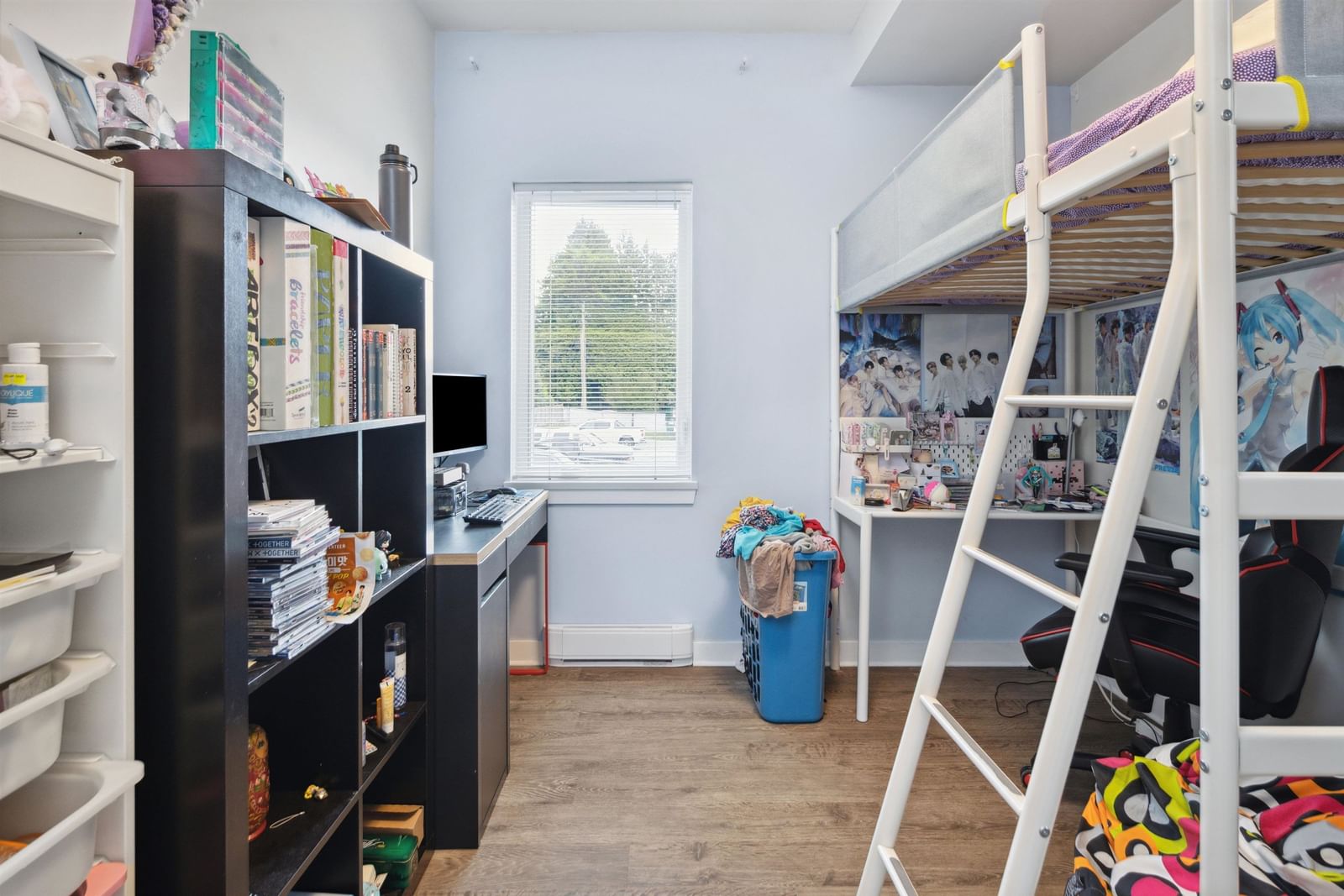 Listing Image 20