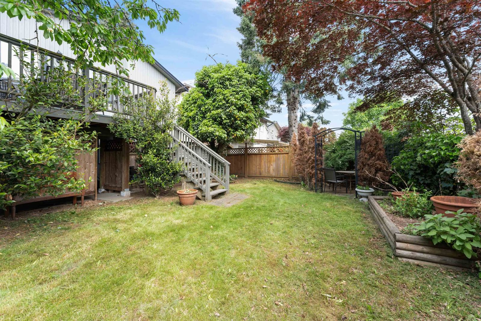 Listing Image 5