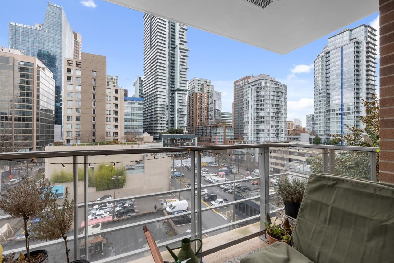 Listing Image 15