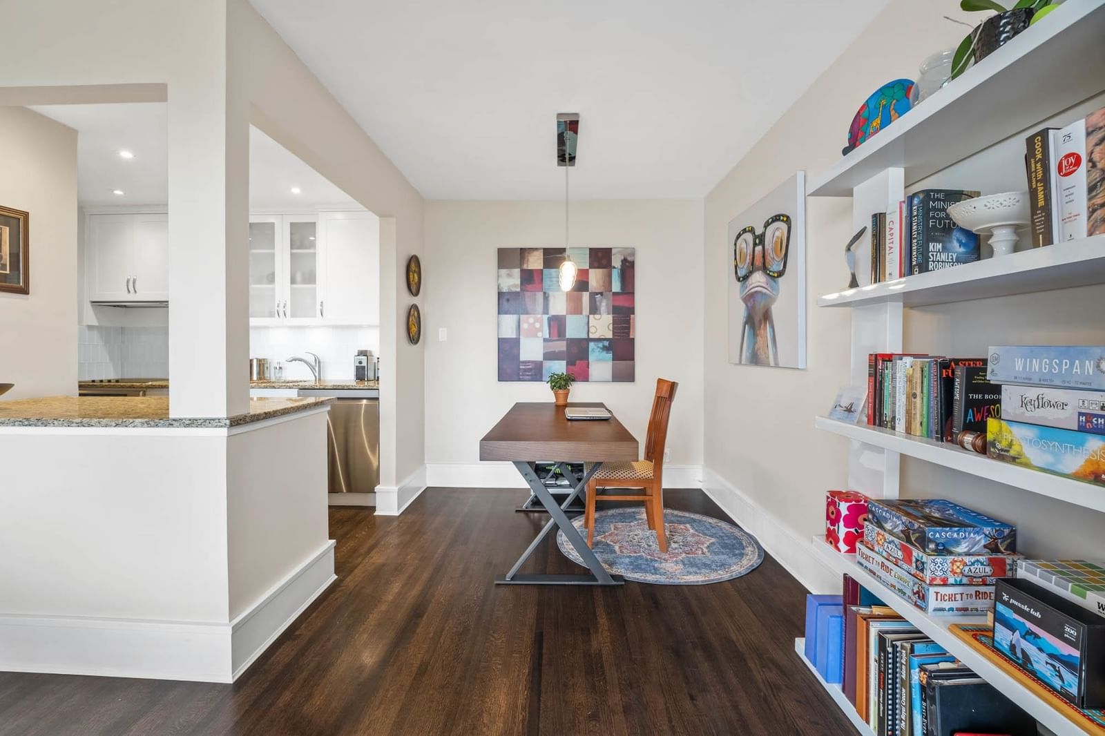 Listing Image 6