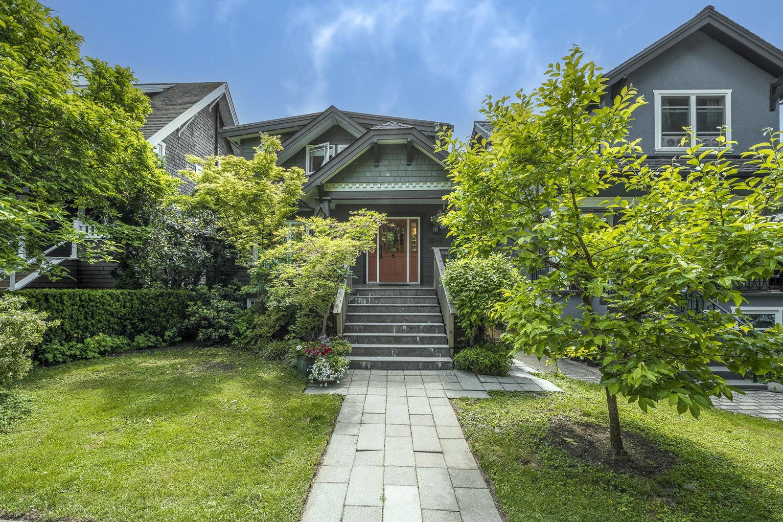 Listing Image 8