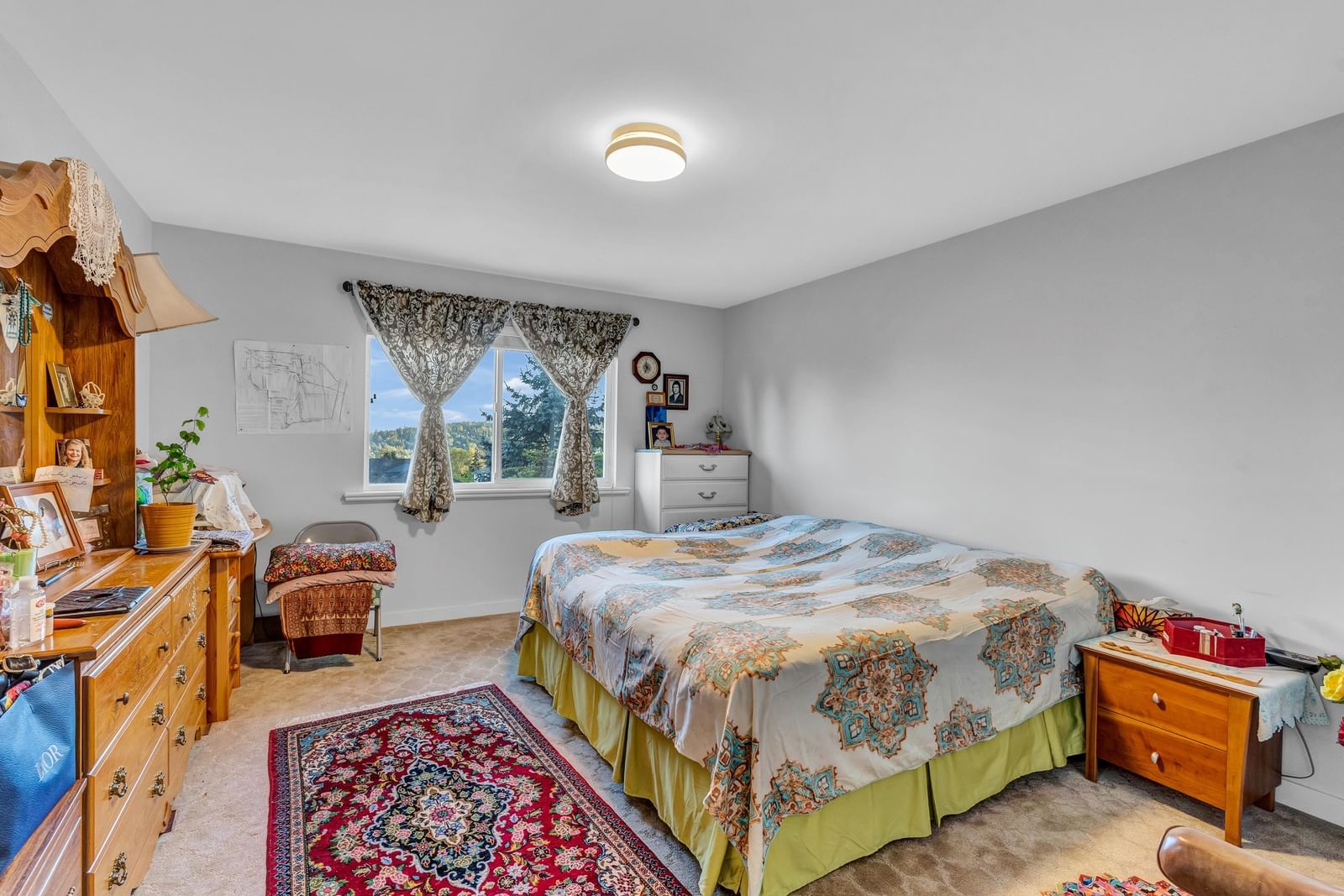 Listing Image 12