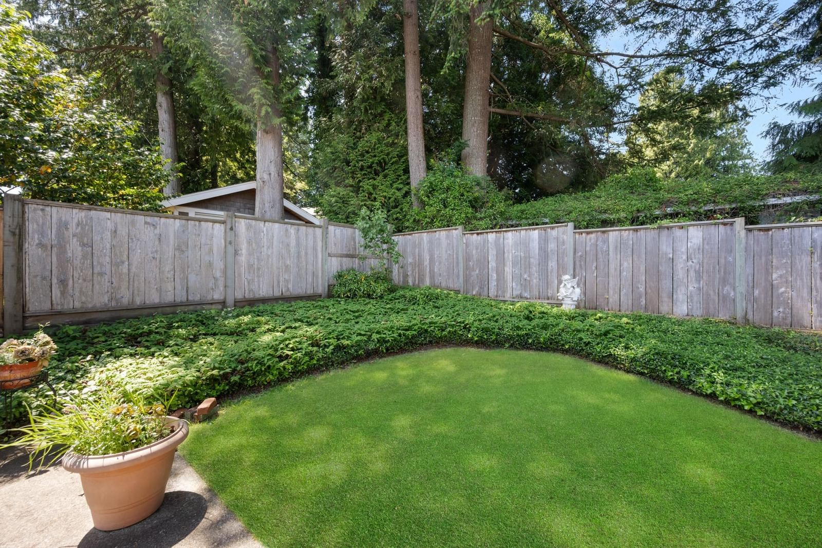Listing Image 28