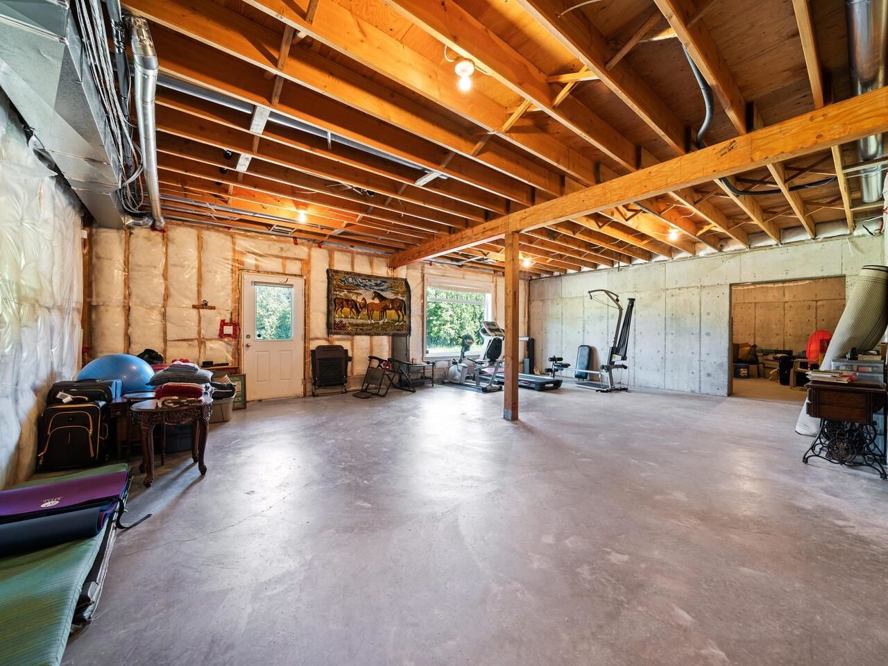 Listing Image 17