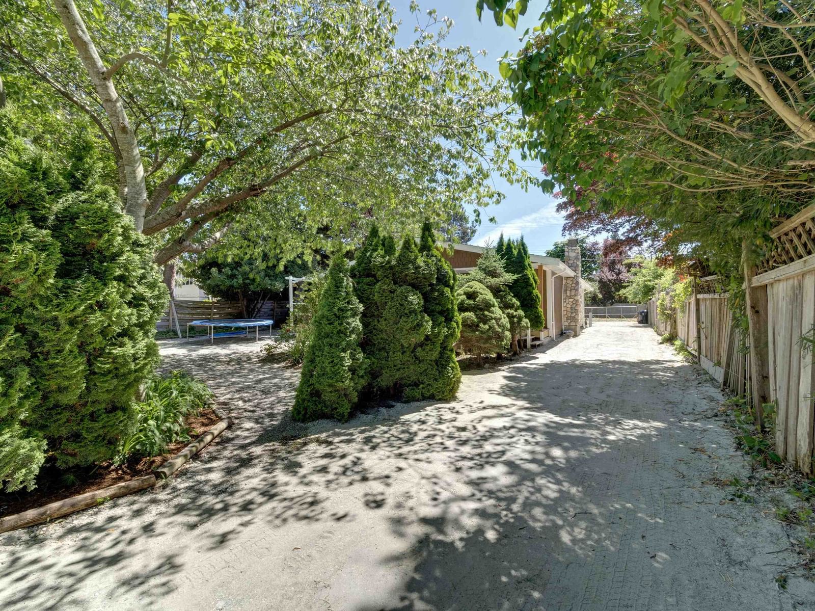 Listing Image 38