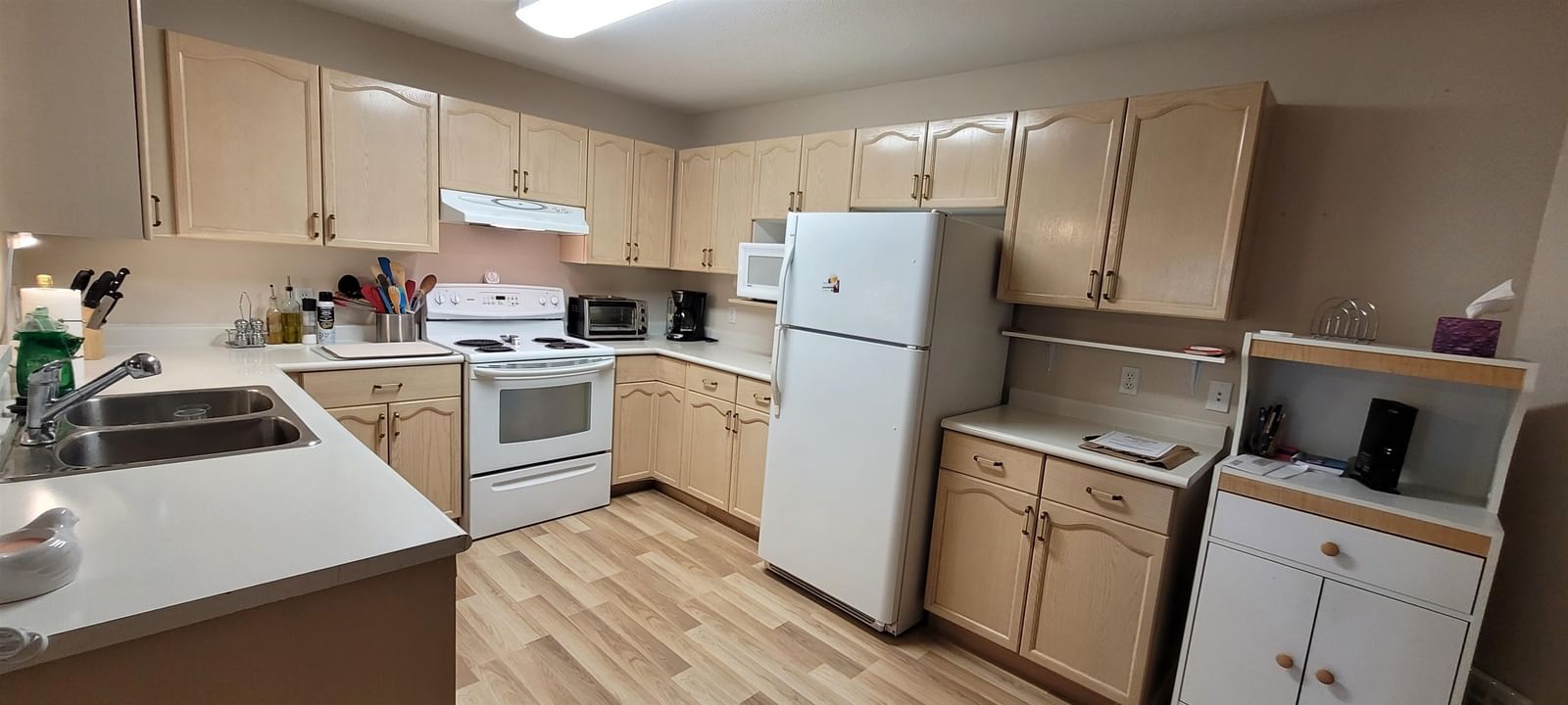 Listing Image 13