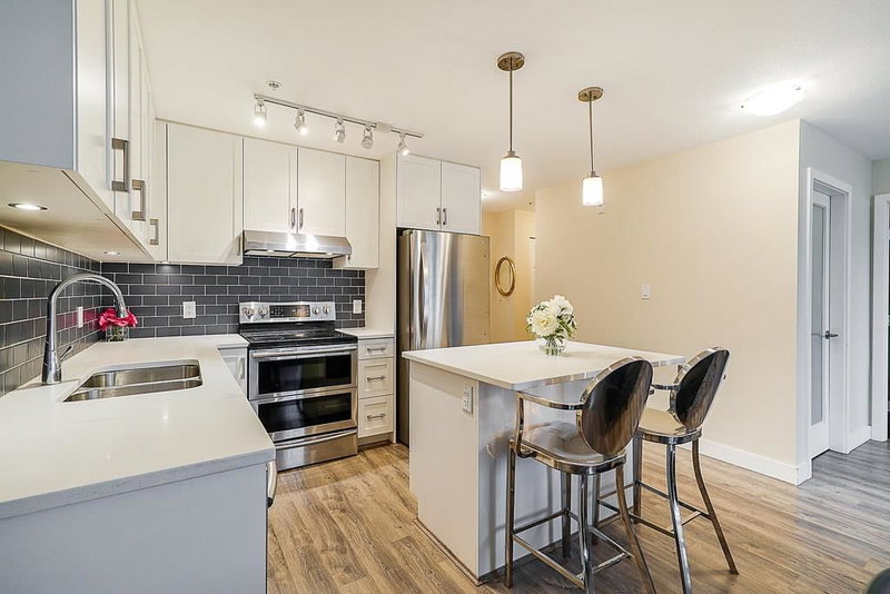 309 - 15735 Croydon Drive, Surrey, V3Z 2L5 | Image 2