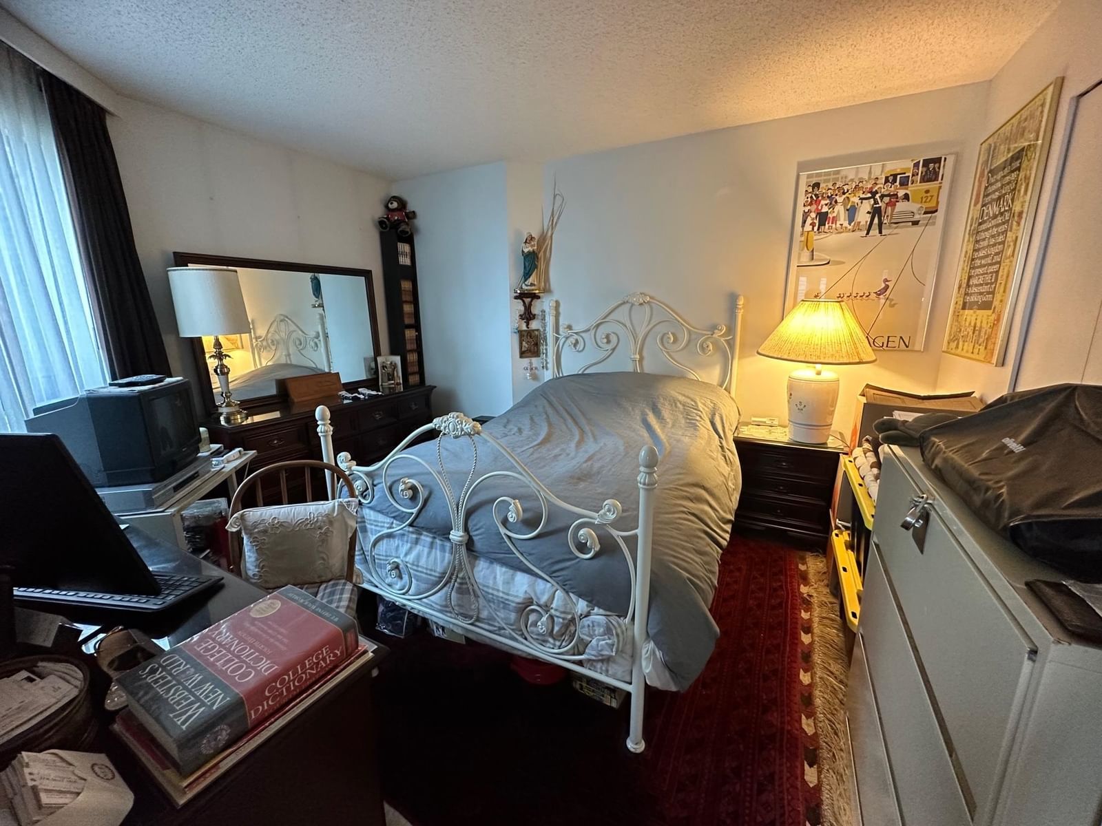 Listing Image 8