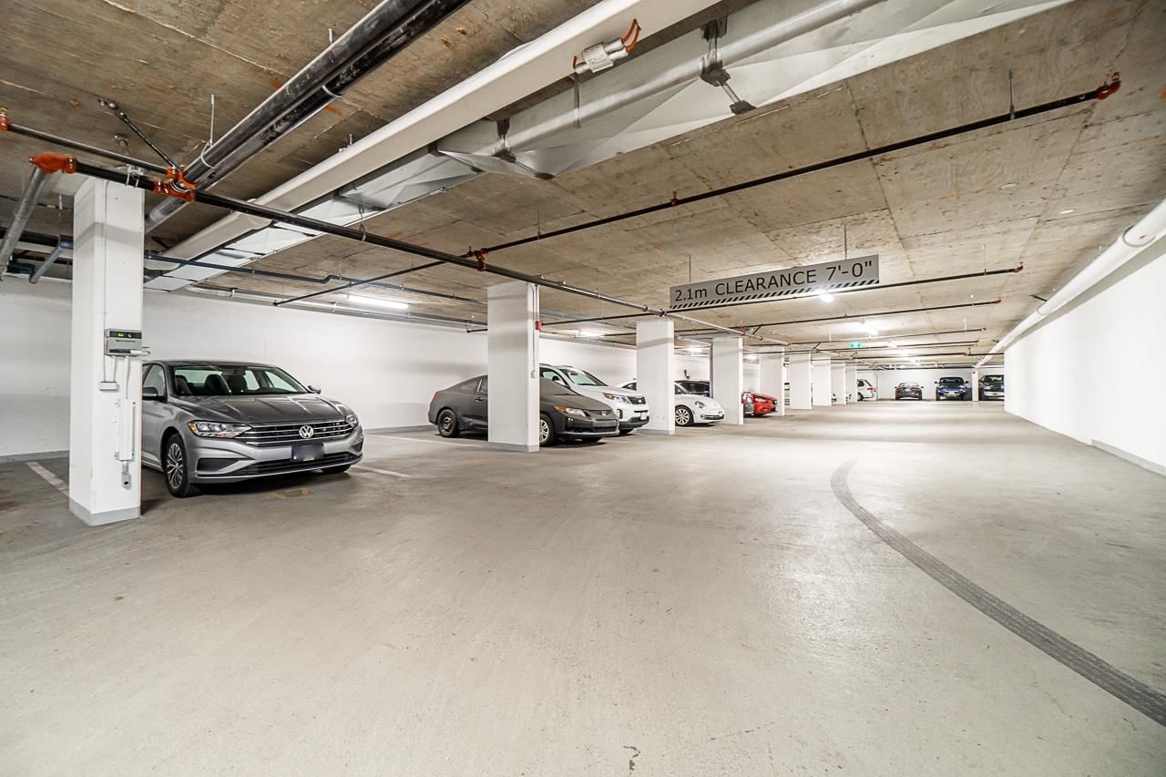 Listing Image 21