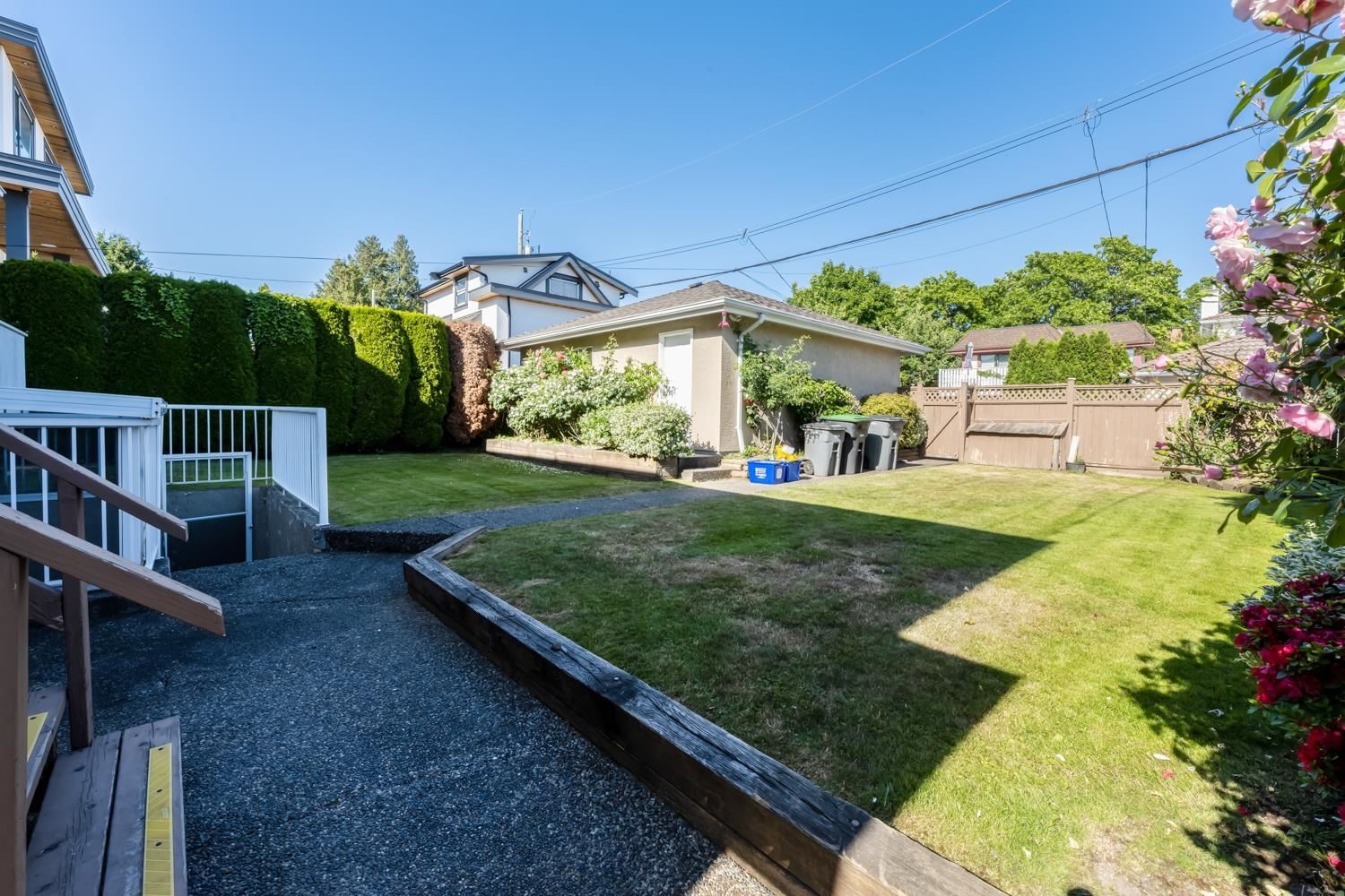 Listing Image 18
