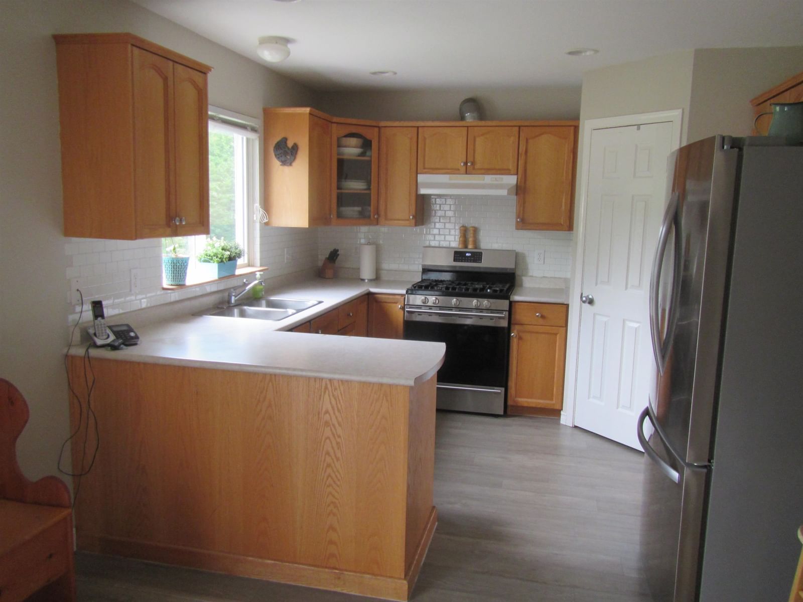 Listing Image 5